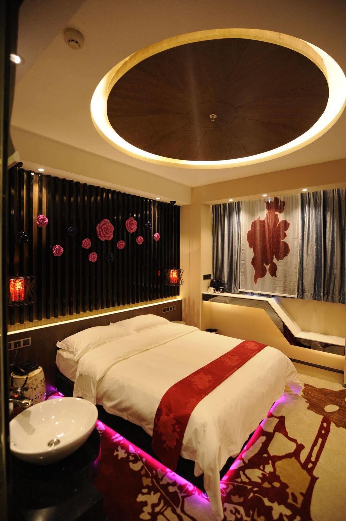Secret Garden Hotel Guangzhou Buitenkant foto
